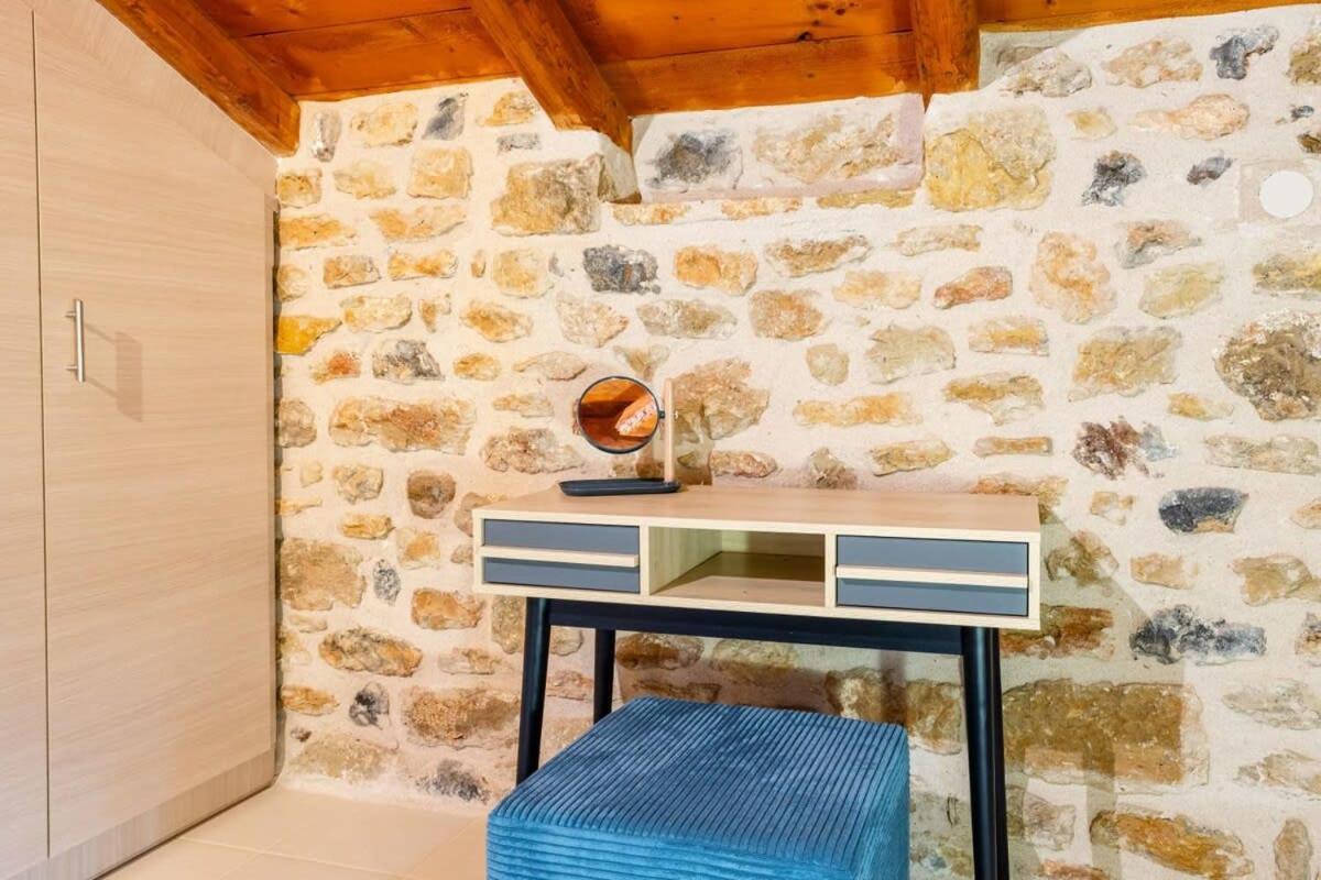 Mantineia Stone Villa-An Ethereal Getaway Megali Mantineia Exterior foto
